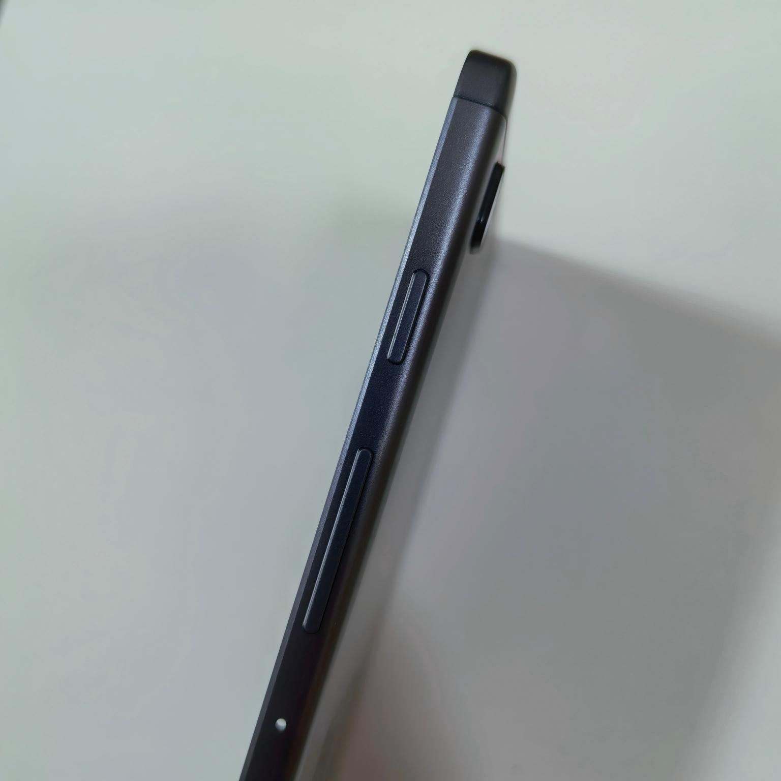غطاء خلفي لسامسونج جالاكسي تاب - مراجعة Samsung Tablet With Accessories وسعره